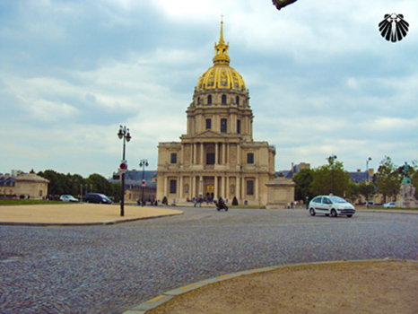 Musée des Invalides, visto pela parte detrás.  Thumb