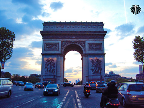 Arco do Triunfo, Champs Elisée. Thumb
